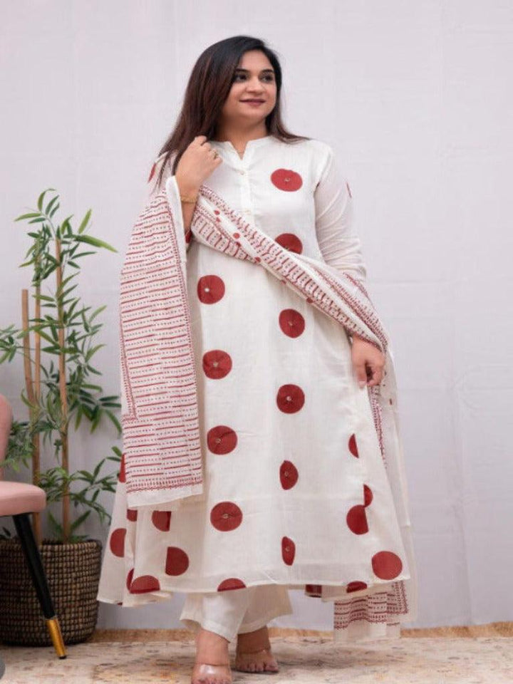 White Kurti with Circle pattern - Fusion Wear